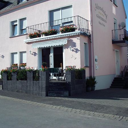 Gaestehaus Alexanderhof Лайвен Экстерьер фото