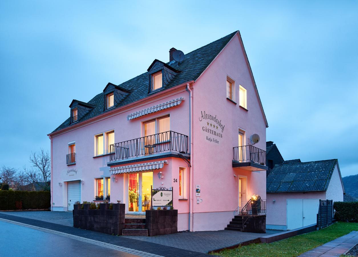 Gaestehaus Alexanderhof Лайвен Экстерьер фото